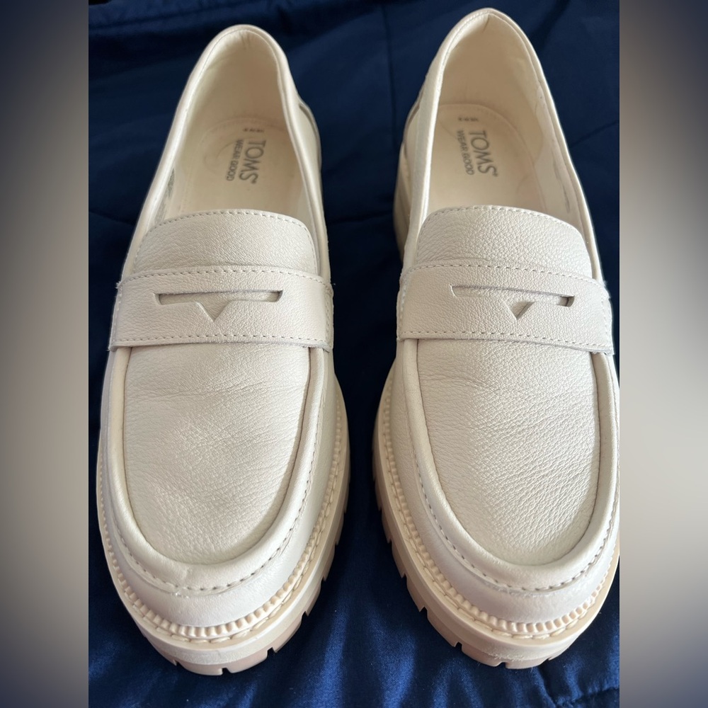 TOMS Women's Cara Lug Sole Loafers